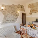 In Mit Garten By Interhome Апартаменты Apecchio